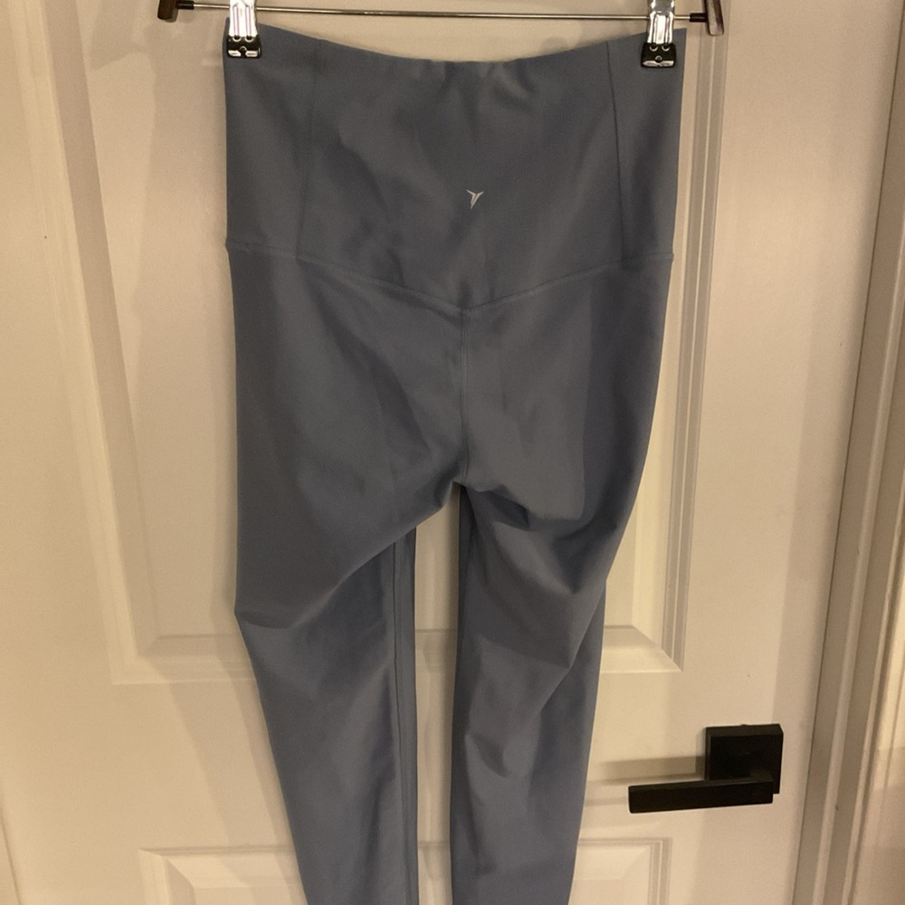 Old Navy Active Go Dry - Blue Leggings - Ladies Size Small - Picture 4 of 9